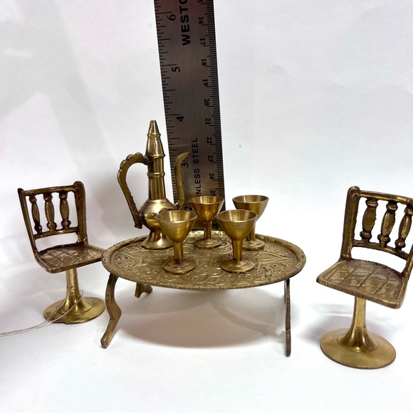 Miniature Brass 8 piece Table & 2 stools set - Picture 3 of 8